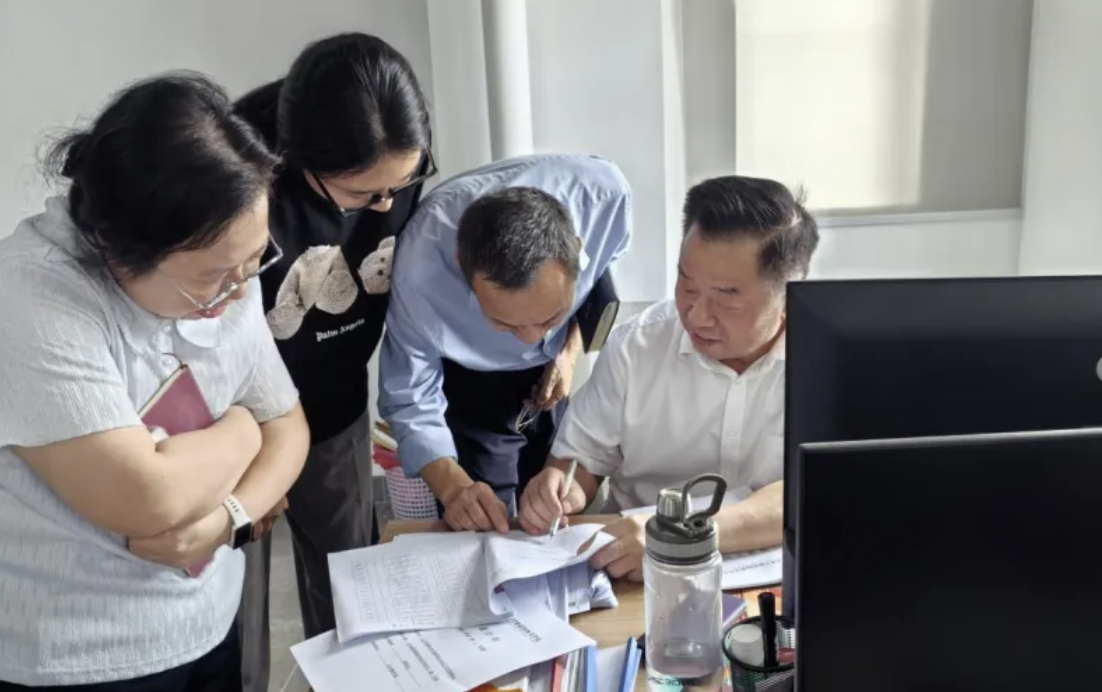 严抓教学规范，提升教学质量I开云在线登录app入口开展期中教学检查纪实