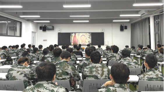 共筑国防梦，奋进新征程 | 开云在线登录app入口扎实开展全民国防教育宣传日活动