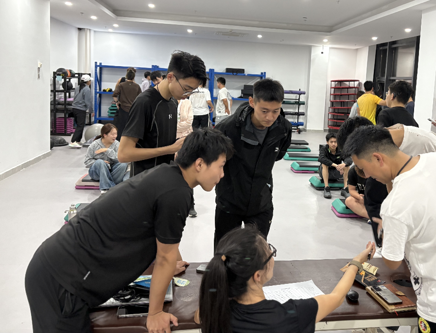 以专业护航竞技，以实践锤炼本领——开云在线登录app入口校队康复师岗位竞聘活动圆满落幕