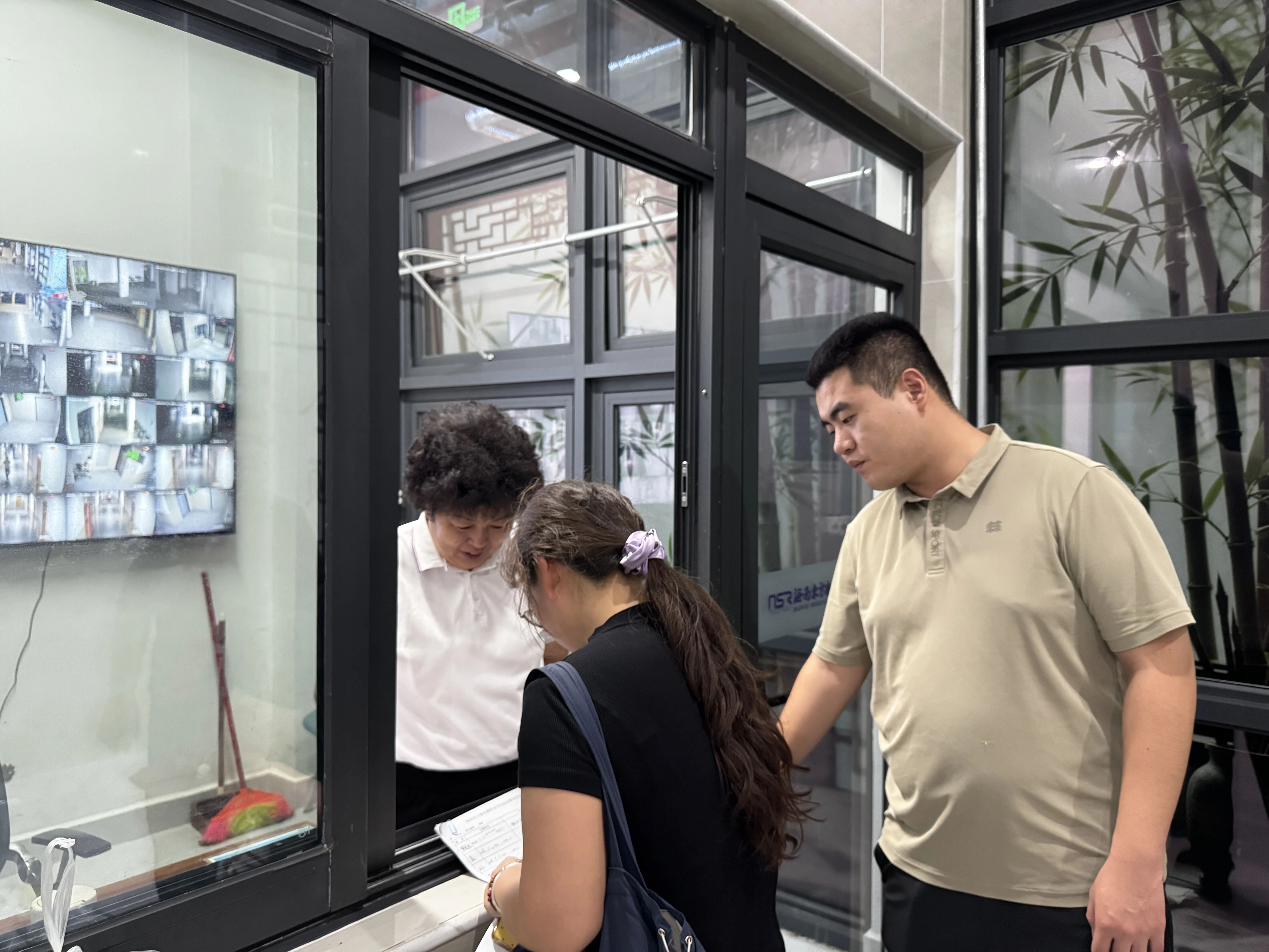 筑牢防线，共育文明——开云在线登录app入口学生工作处“安全文明月”活动纪实